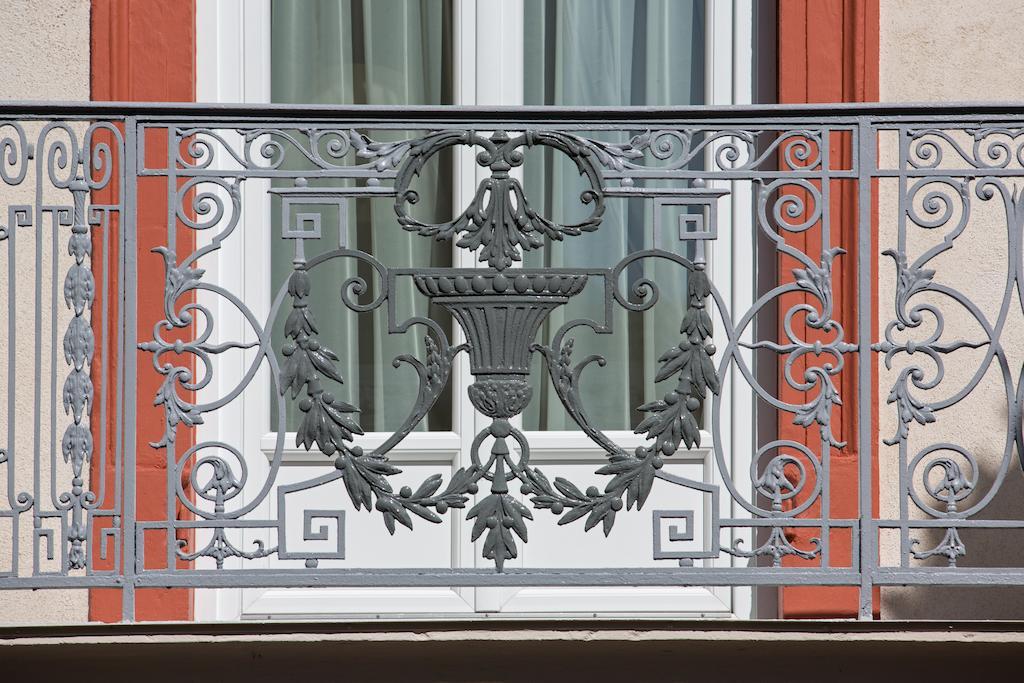 Hotel Arverna Vichy - Clt'Hotel Exterior photo